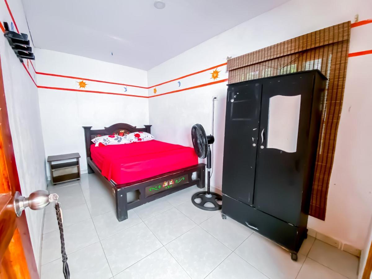 Palomino Hostel エクステリア 写真
