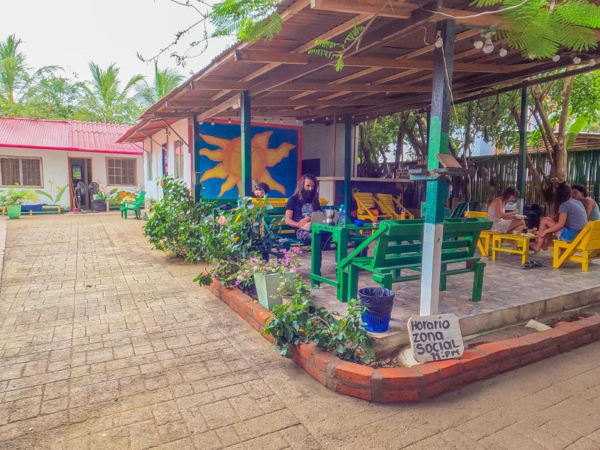 Palomino Hostel エクステリア 写真